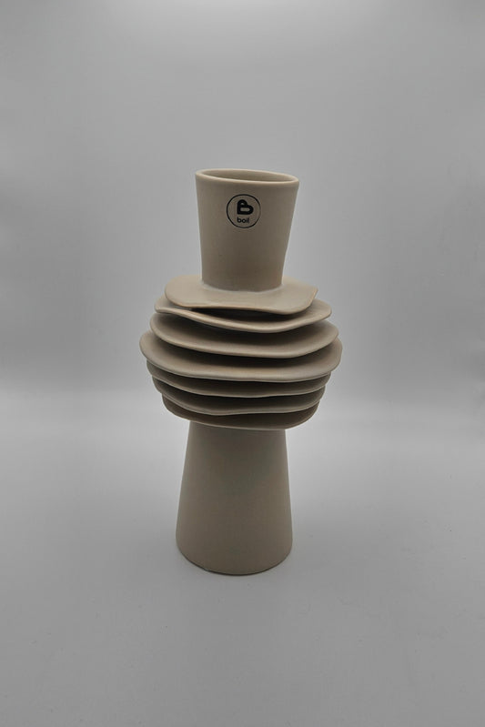 boi! Deko-Vase – Kleine runde Keramik Vase in Ivory matt für einzelne Blumengebinde