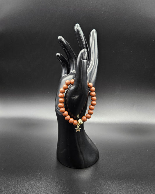 Hannah Collection - Armband Holzperlen Russet mit goldenem Sternchen – Hand Made ✨