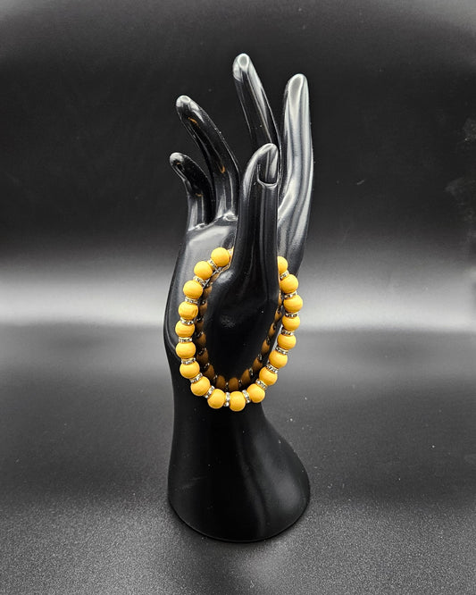 Hannah Collection - Armband Safrangelb mit Gold – Hand Made Holzperlen Schmuck ✨