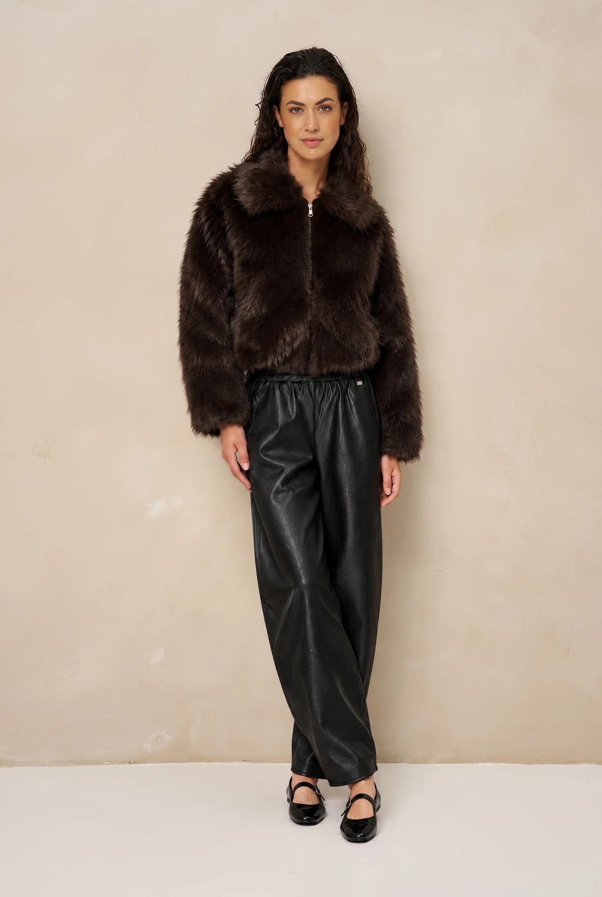 lofty manner Jacket Kaia - Fur Coat | Brown