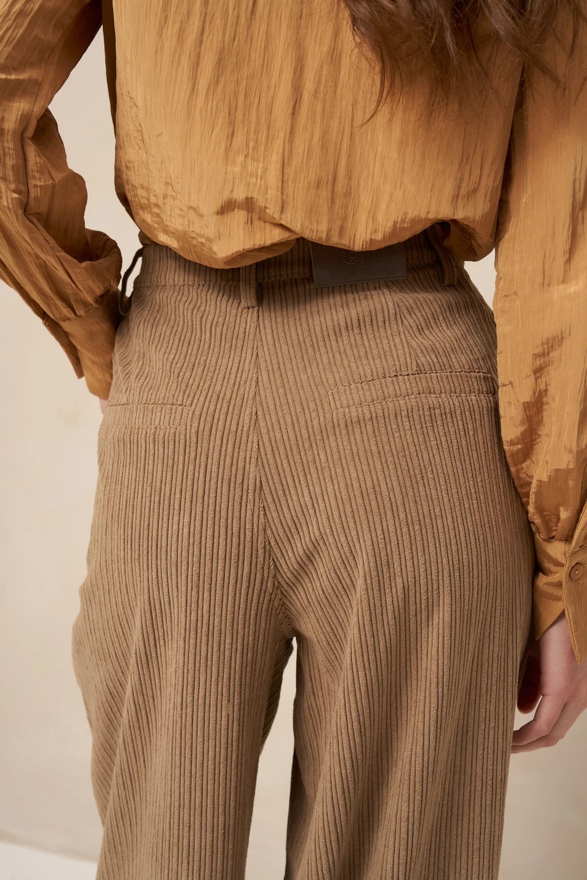 lofty manner Hose Josy - Pleated Corduroy | Taupe