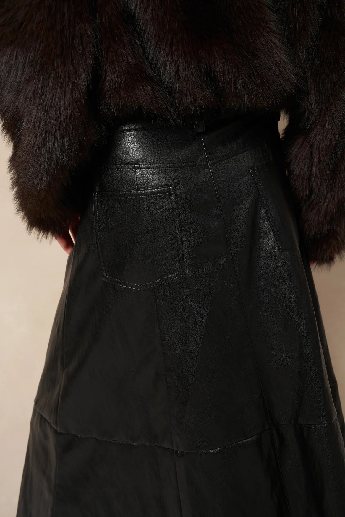 lofty manner Skirt Keno - Midi Vegan Leather | Black